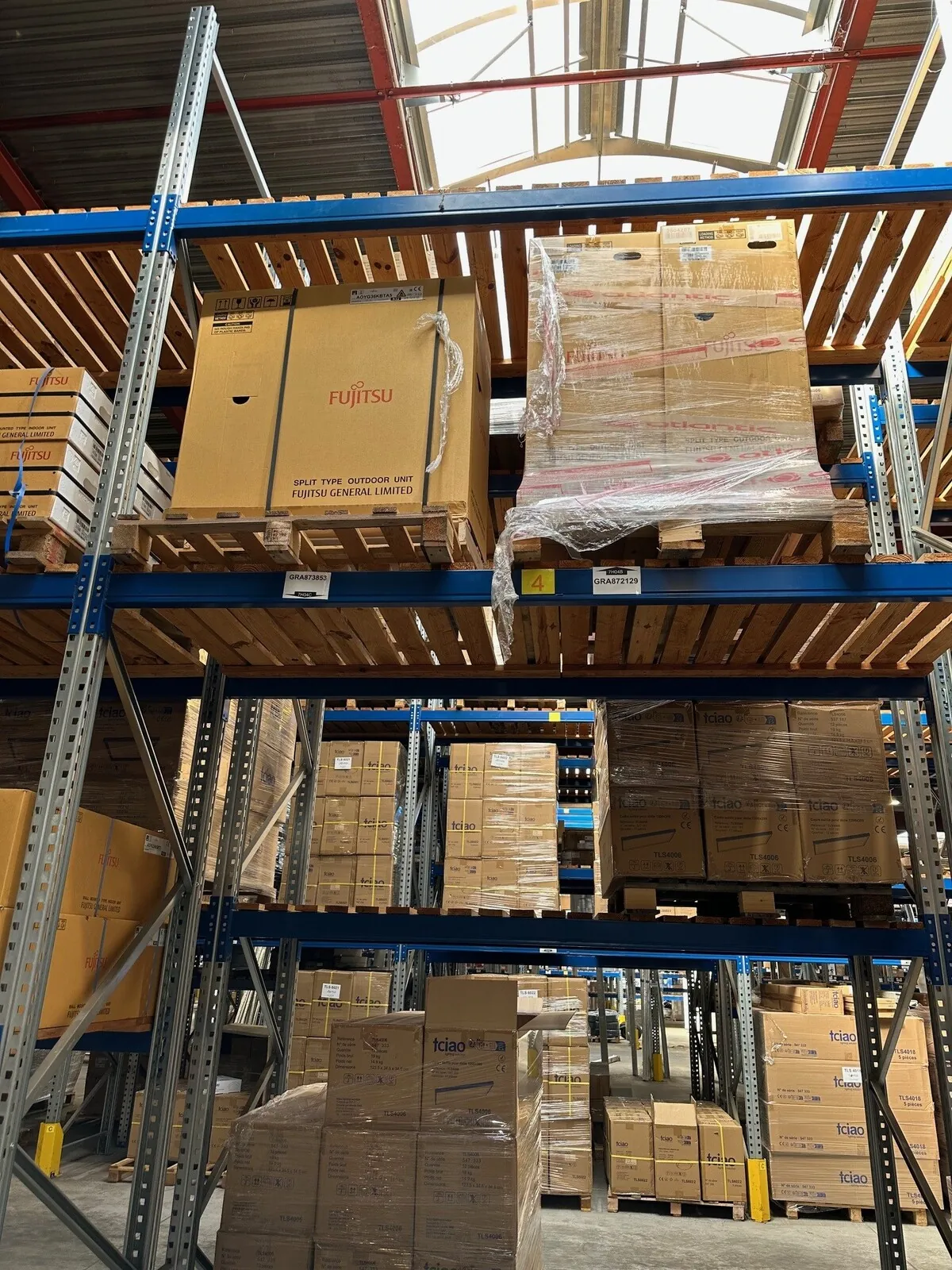 Lot n°148 - : Climatisation - unité extérieur 9,5 KW (3 x )