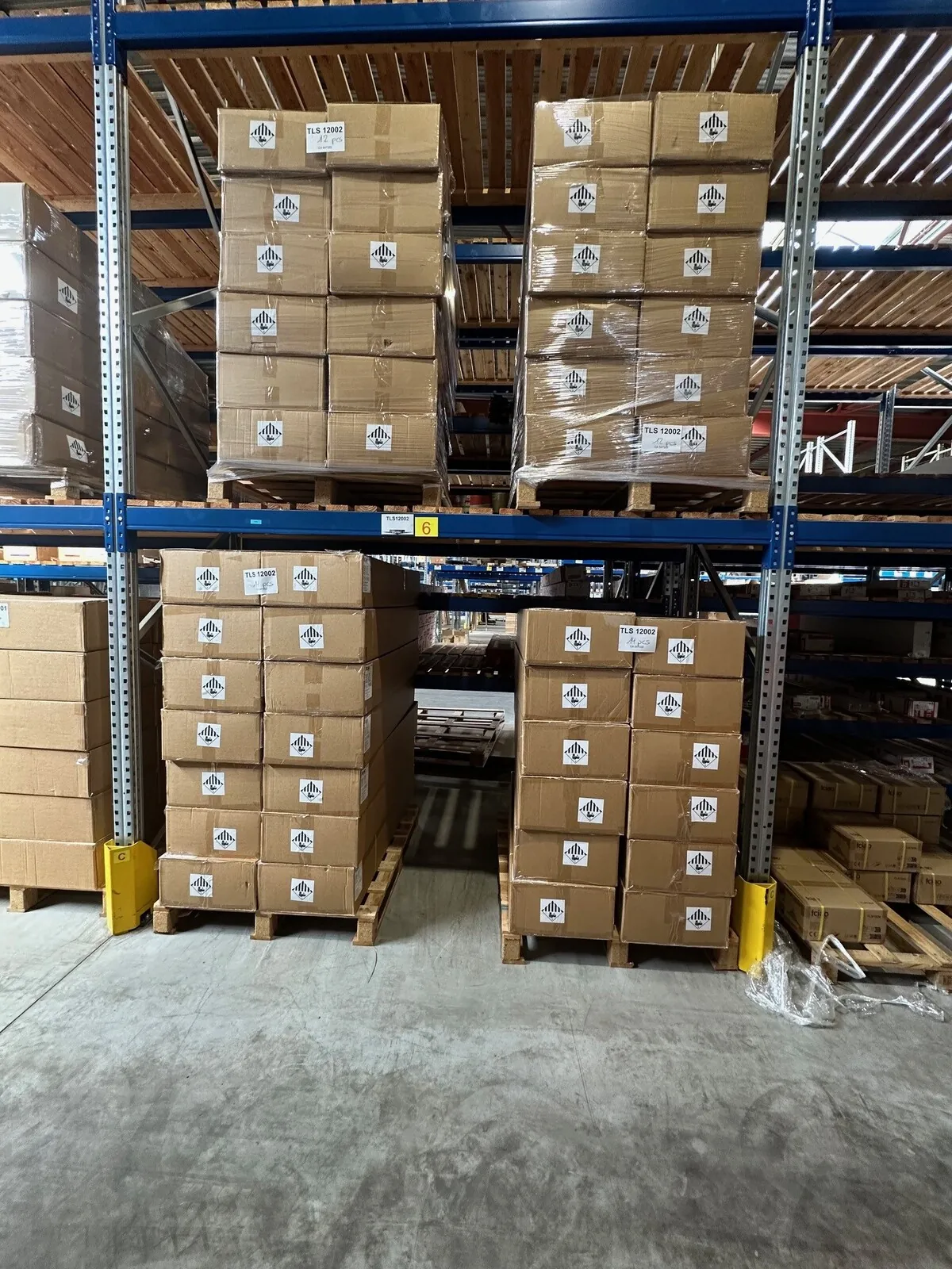 Lot n°165 - : Éclairage urbain hybride 60W IP66 ( 50 x )