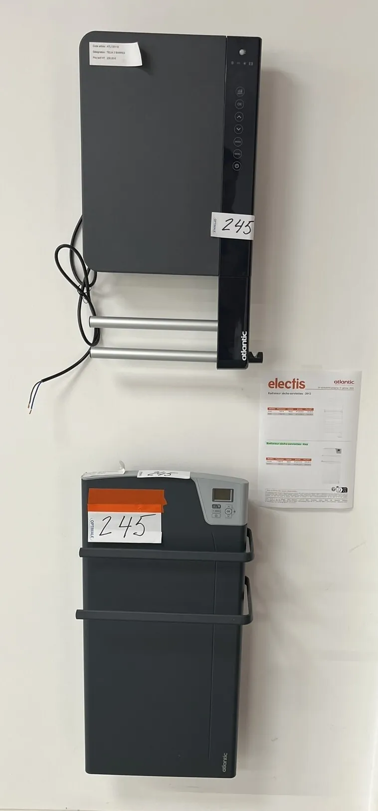 Lot n°245 - Ensemble : 2 Radiateurs sèche serviettes ATLANTIC 1400 W et 1800 W l 440 H 700 / l 310 H 560