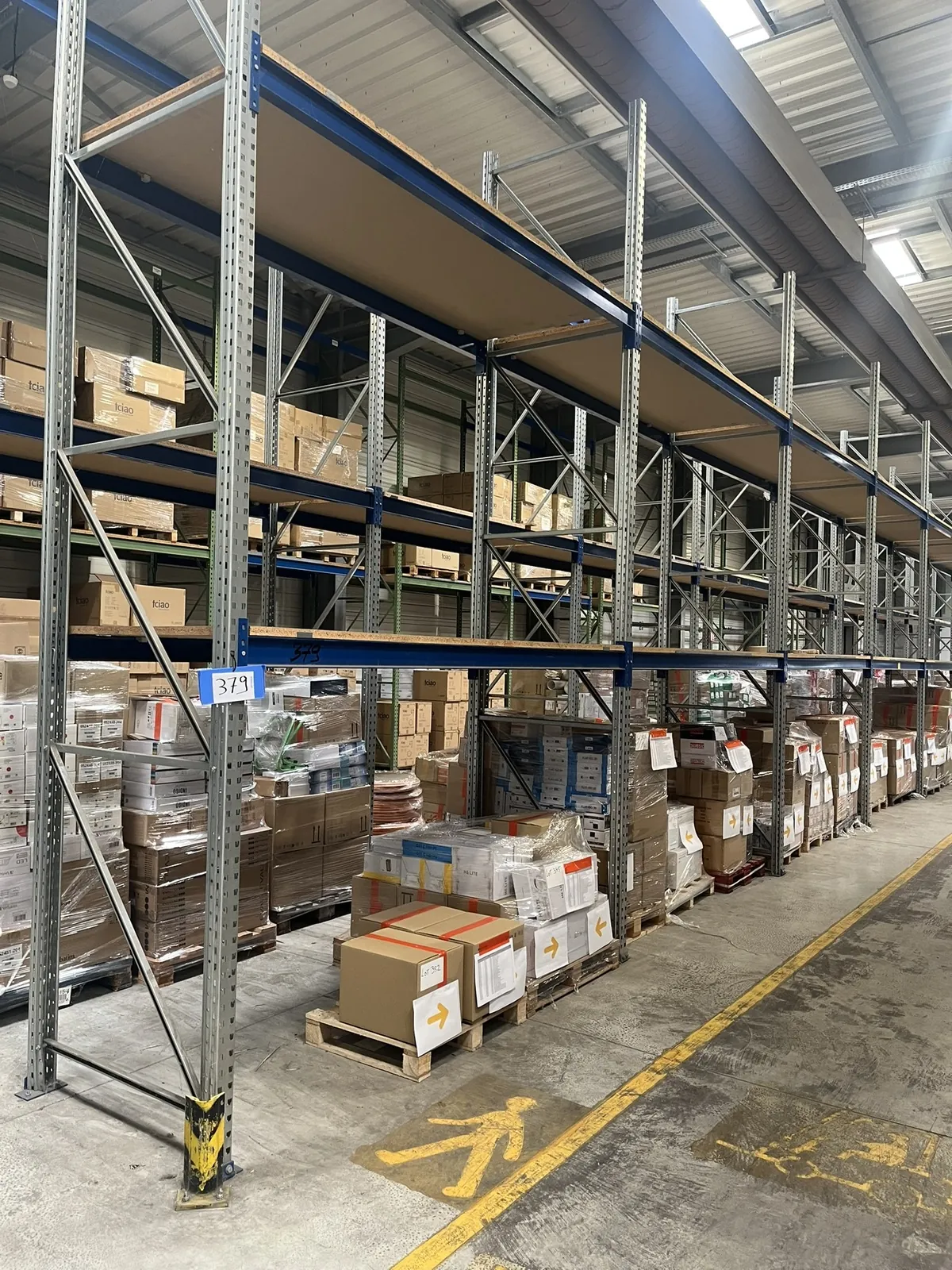 Lot n°379 - Rack 48 ML charges lourdes échelles H 3250, lisses 2700